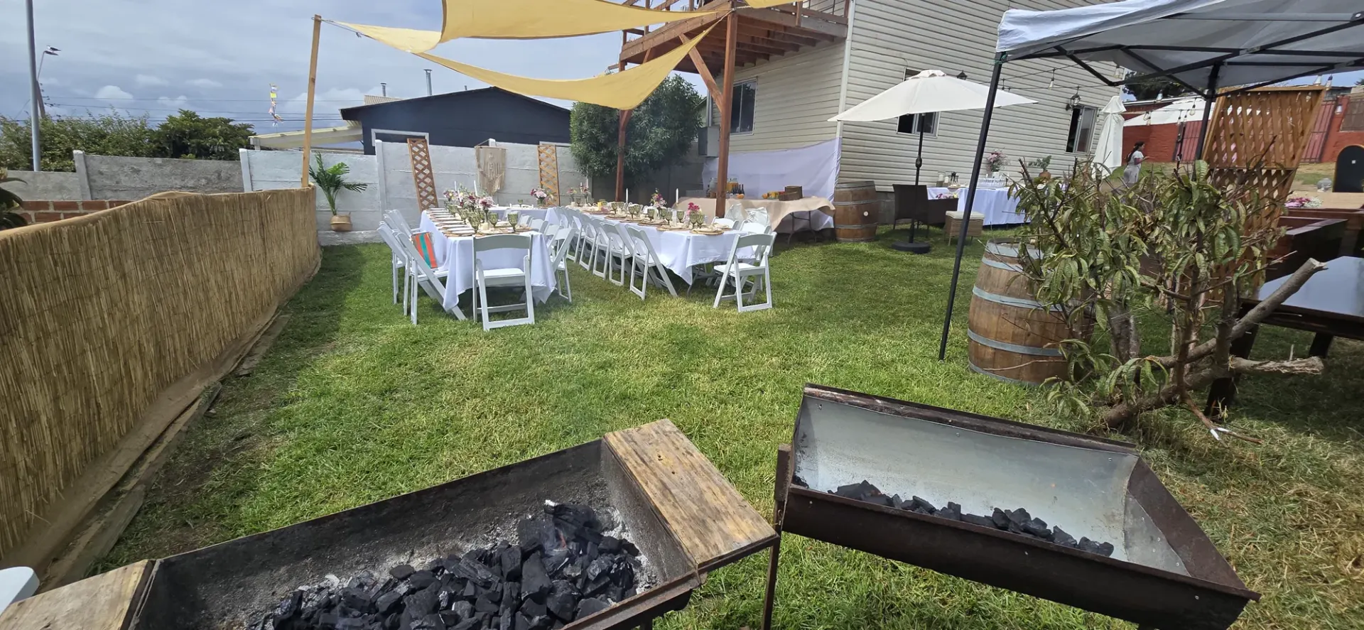 La parrilla lista antes de que lleguen los invitados